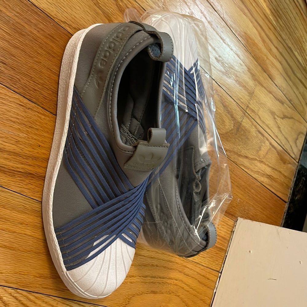 adidas superstar slip-on clamshell sneakers women’s grey raw indigo size 9